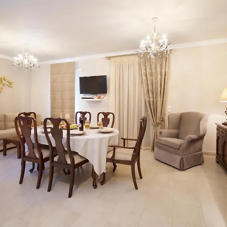 Anesis Villas Willa *